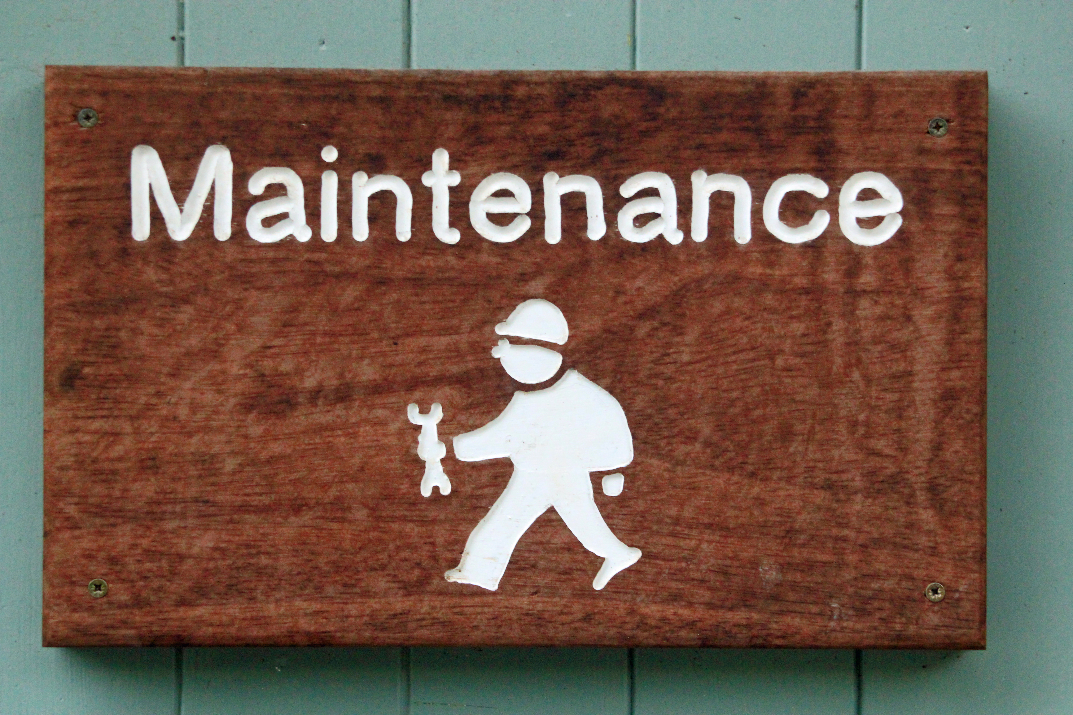 We are having maintenance. Maintenance website page. Подсобный рабочий. We are having maintenance. Types of maintenance.